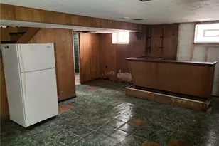 713 Shady Ln, West Mifflin, PA 15122 - Photo 15