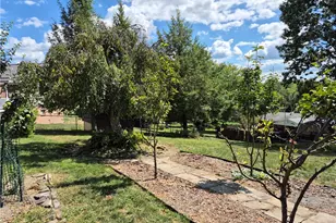 18 Park View Dr, South Strabane, PA 15301 - Photo 5