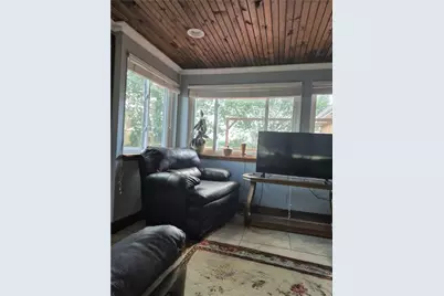 18 Park View Dr, South Strabane, PA 15301 - Photo 9