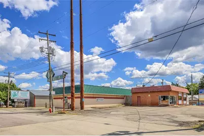 110 E Pennsylvania Ave (105 N Center Ave), New Stanton, PA 15672 - Photo 5