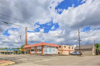 110 E Pennsylvania Ave (105 N Center Ave), New Stanton, PA 15672 - Photo 7