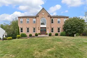 402 Schomburg Ct, Cranberry Township, PA 16066 - Photo 1