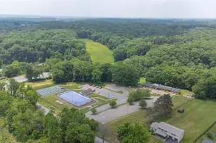 110 Dominic Dr, Twp of But SW, PA 16001 - Photo 39