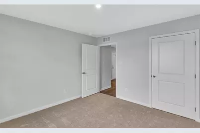 110 Dominic Dr, Twp of But SW, PA 16001 - Photo 21