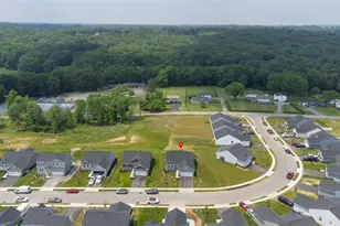 110 Dominic Dr, Twp of But SW, PA 16001 - Photo 31