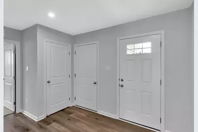 110 Dominic Dr, Twp of But SW, PA 16001 - Photo 5