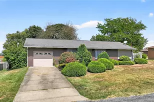 627 Wayne Ave, Monaca, PA 15061 - Photo 1