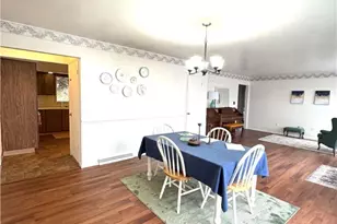 627 Wayne Ave, Monaca, PA 15061 - Photo 5