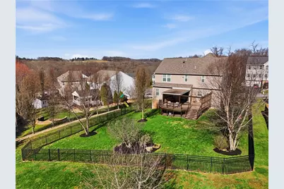 103 Twin Oaks Dr, Chippewa Township, PA 15010 - Photo 7