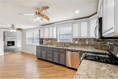 40 Emerson Rd, Pittsburgh, PA 15209 - Photo 5