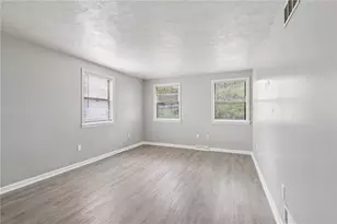 40 Emerson Rd, Pittsburgh, PA 15209 - Photo 9