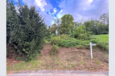 182 Palm Court, Penn Twp, PA 15644 - Photo 3