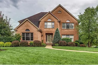 302 Marberry Dr, Pittsburgh, PA 15215 - Photo 1