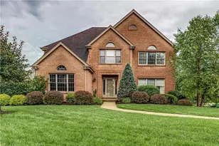 302 Marberry Dr, Pittsburgh, PA 15215 - Photo 1