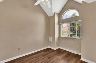 48 Bethany Dr, Pittsburgh, PA 15215 - Photo 21