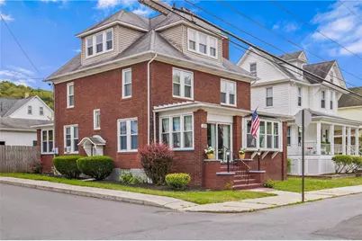 300 Clark St, Hooversville Boro, PA 15936 - Photo 1