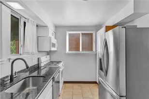 146 Buckeye Wy, Etna, PA 15223 - Photo 11