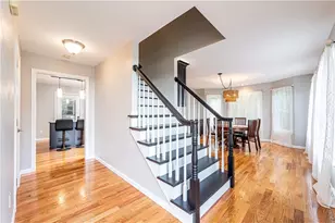 109 Fieldstone Ct, Penn Twp, PA 15644 - Photo 9