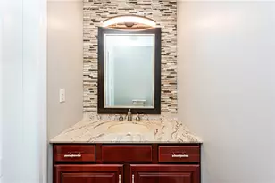 109 Fieldstone Ct, Penn Twp, PA 15644 - Photo 25