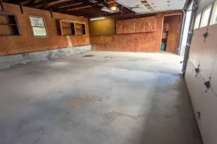 179 Main St, Petrolia, PA 16050 - Photo 9