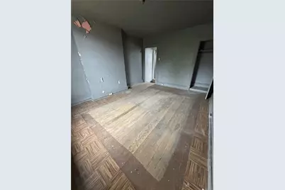 2013 Blvd Of The Allies, East Pittsburgh, PA 15219 - Photo 9