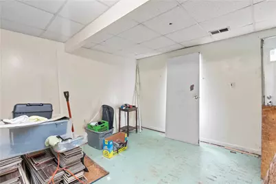 943 10 Th Srreet, Donora, PA 15033 - Photo 7