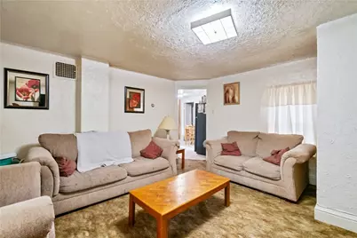 943 10 Th Srreet, Donora, PA 15033 - Photo 9