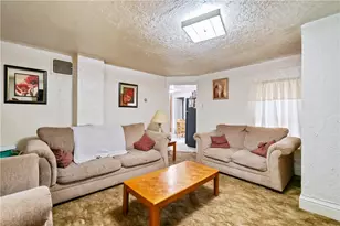 943 10 Th Srreet, Donora, PA 15033 - Photo 9