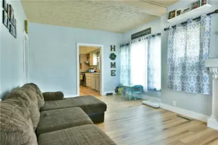 27 Morgan St, Greenville Boro, PA 16125 - Photo 7