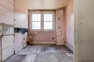 800 Franklin Ave, Aliquippa, PA 15001 - Photo 11