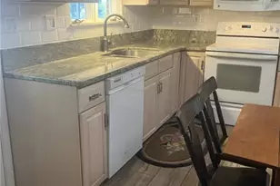 2261 Thomas Dr, North Huntingdon, PA 15642 - Photo 15