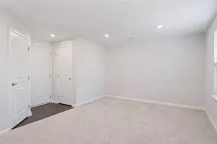 119 Sample Ln, Cranberry Township, PA 16066 - Photo 23