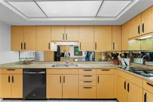 111 Grandview Ave, Pittsburgh, PA 15211 - Photo 21