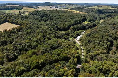 466 Walker Dr, Center Township-Homer City, PA 15701 - Photo 13