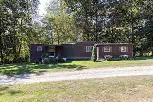 466 Walker Dr, Center Township-Homer City, PA 15701 - Photo 7