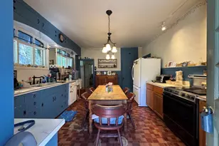 828 Brownhome Rd, Scott Township, PA 16101 - Photo 15
