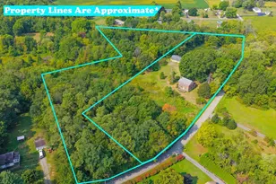 828 Brownhome Rd, Scott Township, PA 16101 - Photo 5