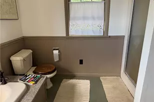 828 Brownhome Rd, Scott Township, PA 16101 - Photo 25