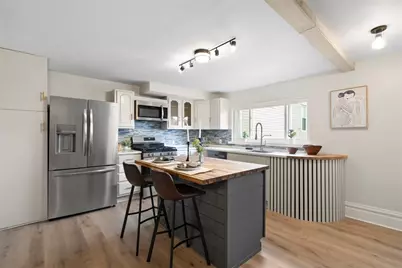2703 Burham St, Pittsburgh, PA 15203 - Photo 15
