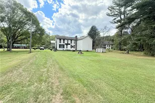 558 Whispering Pines Rd, Shade Township, PA 15924 - Photo 9