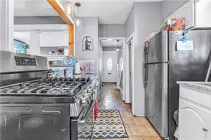 131 Stewart Ave, Pittsburgh, PA 15227 - Photo 17