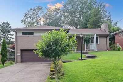 4952 Flamingo Dr, Pittsburgh, PA 15236 - Photo 1