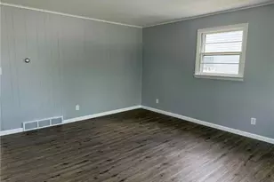 34 Lexington Ave, North Union Township, PA 15401 - Photo 3