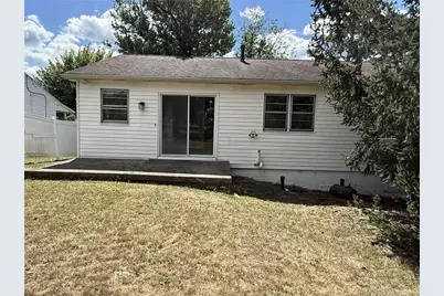 34 Lexington Avenue, North Union Township, PA 15401 - Photo 9