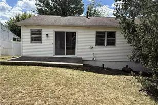 34 Lexington Ave, North Union Township, PA 15401 - Photo 9