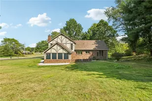 168 Cunningham Ln, Neshannock Township, PA 16105 - Photo 5