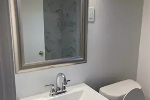 1356 Point View St, Lincoln Larimer, PA 15206 - Photo 17