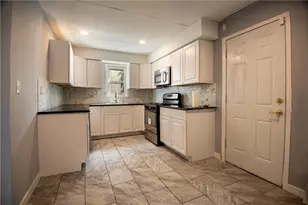 780 S Irvine Ave, Sharon, PA 16146 - Photo 1