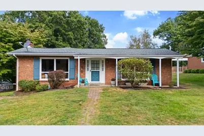 540 Eastwood Ln, Hempfield Township, PA 15601 - Photo 1