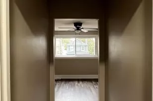 303 Pershing St, Ellwood City, PA 16117 - Photo 17